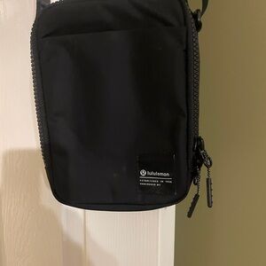 Lululemon Easy Access Crossbody Bag